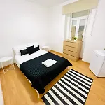87 Center Flat Ideal For Groups And Families * Lissabon