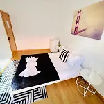 87 Center Flat Ideal For Groups And Families Lissabon