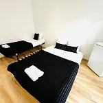 87 Center Flat Ideal For Groups And Families Apartment *