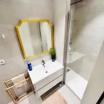 87 Center Flat Ideal For Groups And Families Apartament Lizbona