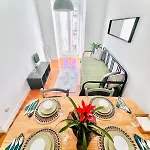 87 Center Flat Ideal For Groups And Families Лиссабон
