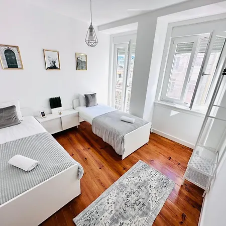 Апартаменты 87 Center Flat Ideal For Groups And Families *