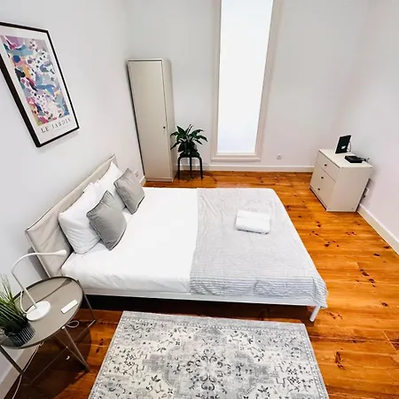 Апартаменты 87 Center Flat Ideal For Groups And Families