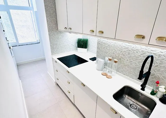 87 Center Flat Ideal For Groups And Families Apartament Lizbona