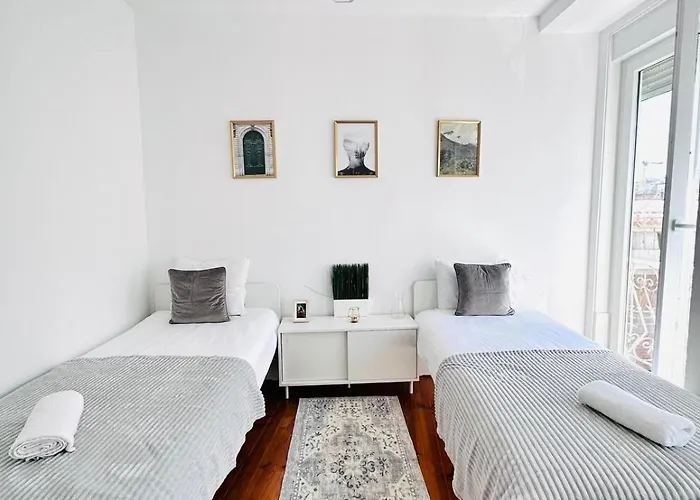 87 Center Flat Ideal For Groups And Families Apartament