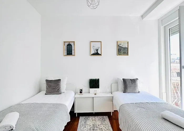 87 Center Flat Ideal For Groups And Families Lizbona