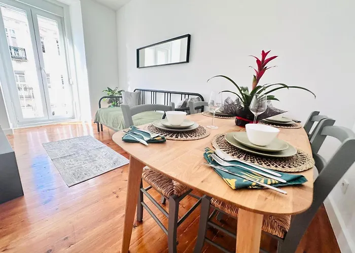 87 Center Flat Ideal For Groups And Families Apartment *