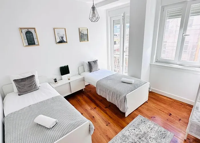 87 Center Flat Ideal For Groups And Families Apartament Lizbona