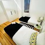 87 Center Flat Ideal For Groups And Families Апартаменти *