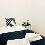 87 Center Flat Ideal For Groups And Families * Лісабон