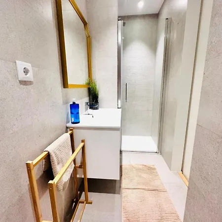 87 Center Flat Ideal For Groups And Families Apartment